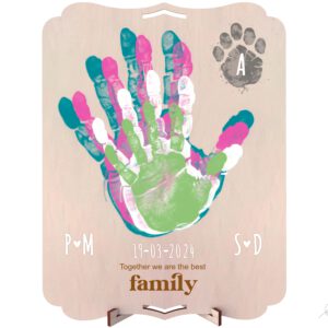 Wooden frame "Family" footprints
